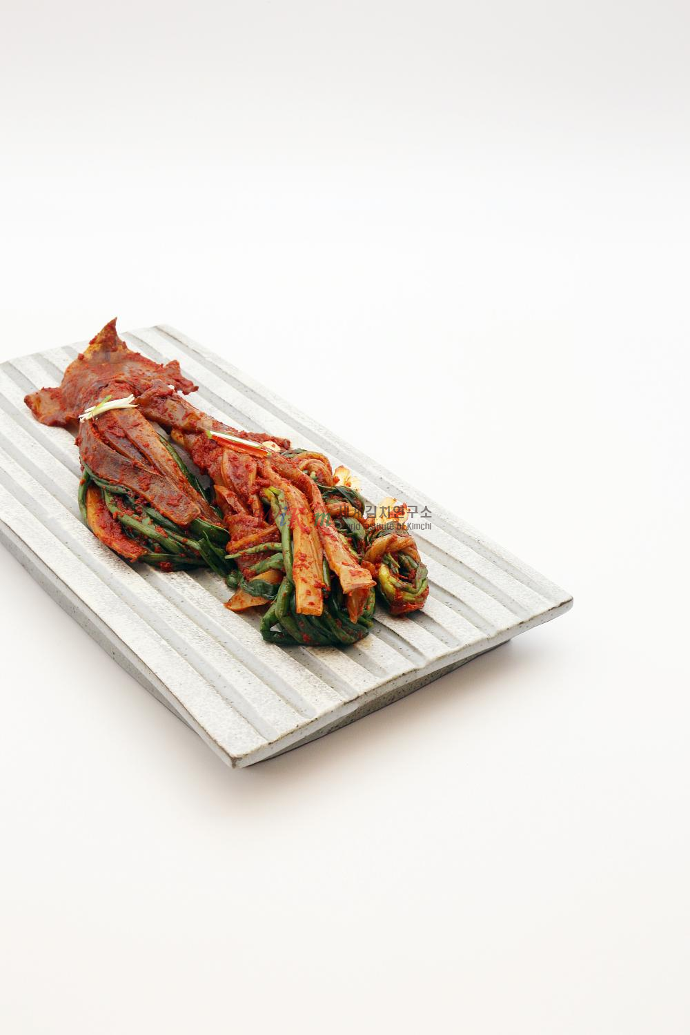 마른오징어김치의 대표 이미지입니다.