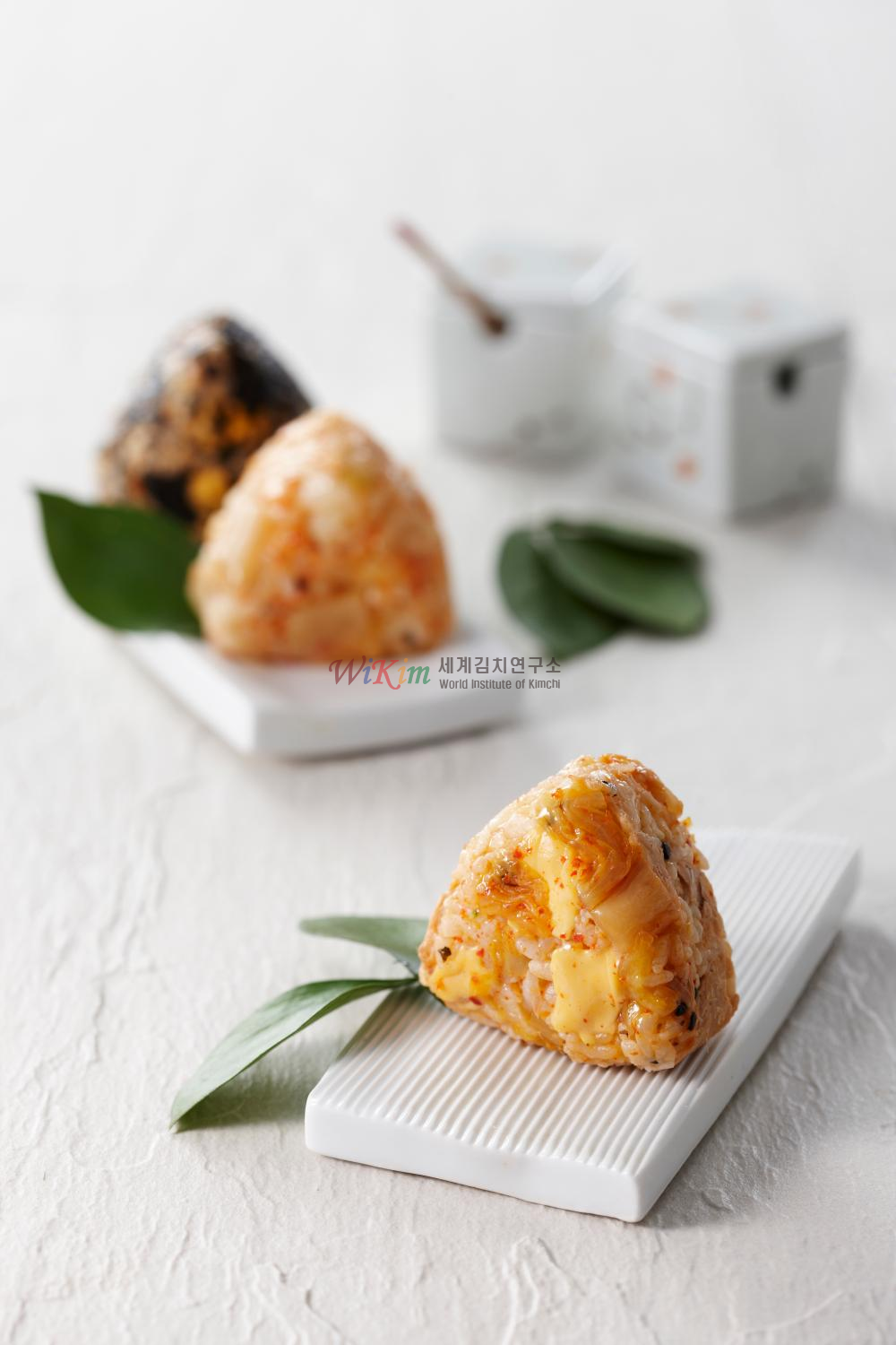 참치김치주먹밥 이미지