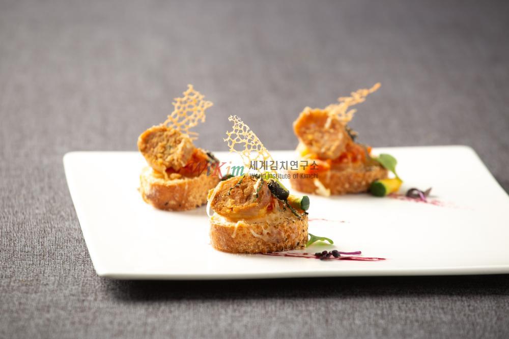 미니 총각김치 피자 이미지